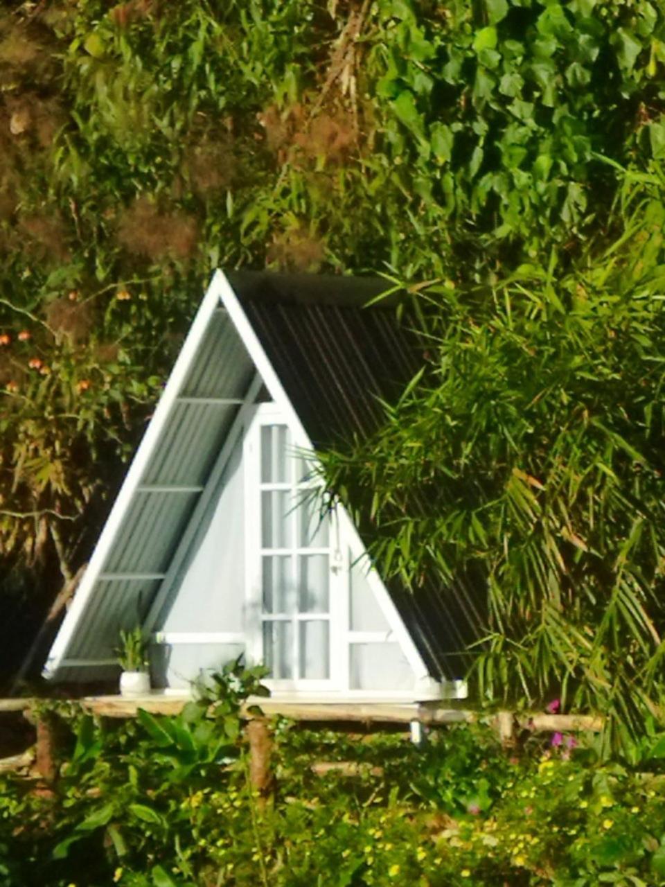 Chalet Tuyet Hoa Hon Bo
